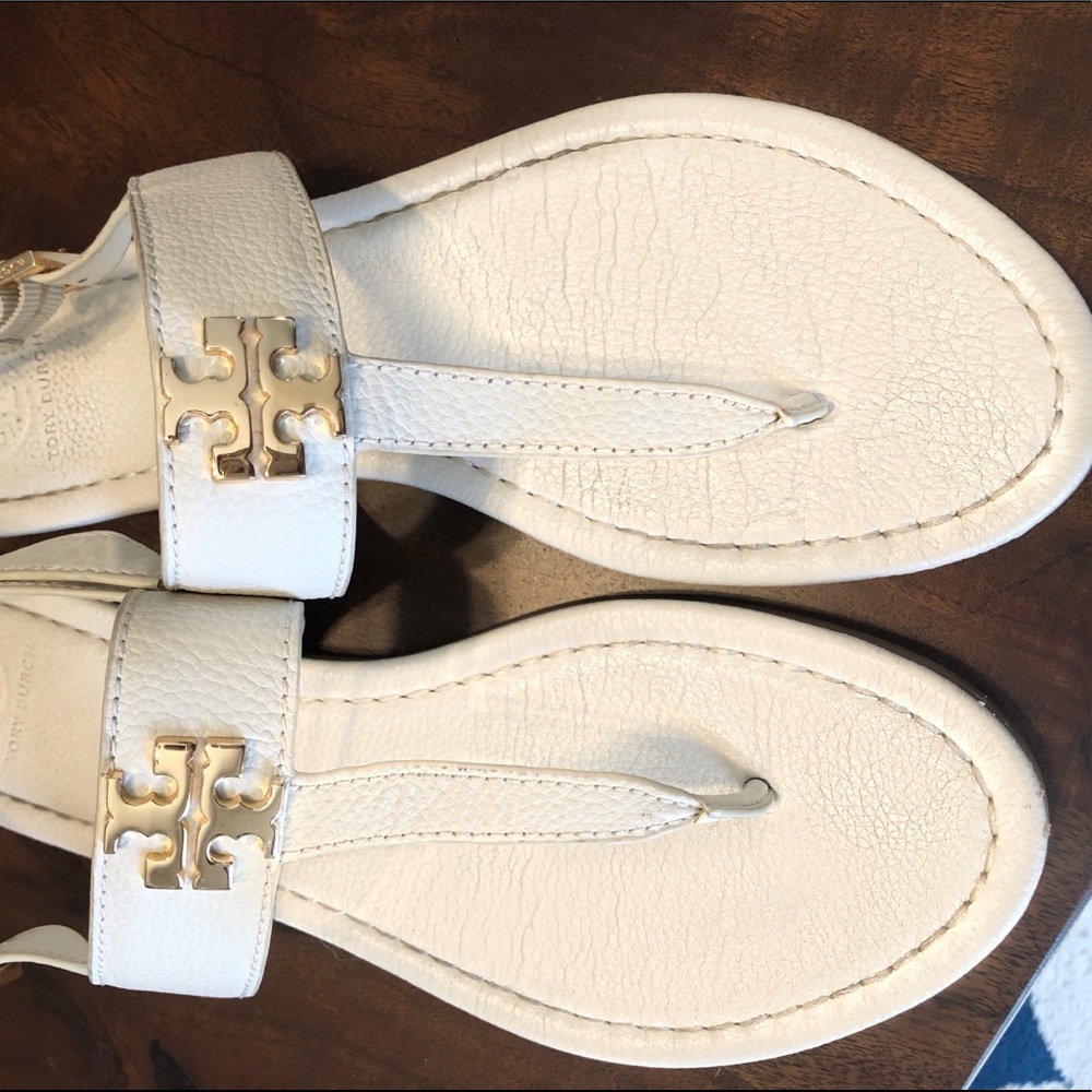 Tory Burch Sz 9.5 white sandals